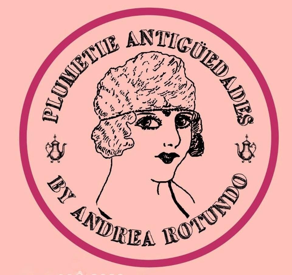 Plumetie Antigüedades, by Andrea Rotundo